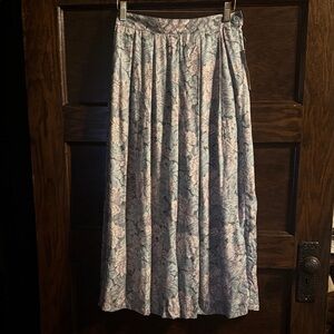 NWT-Vintage Koret A-Line Skirt in Blue and Pink Floral, Size 10